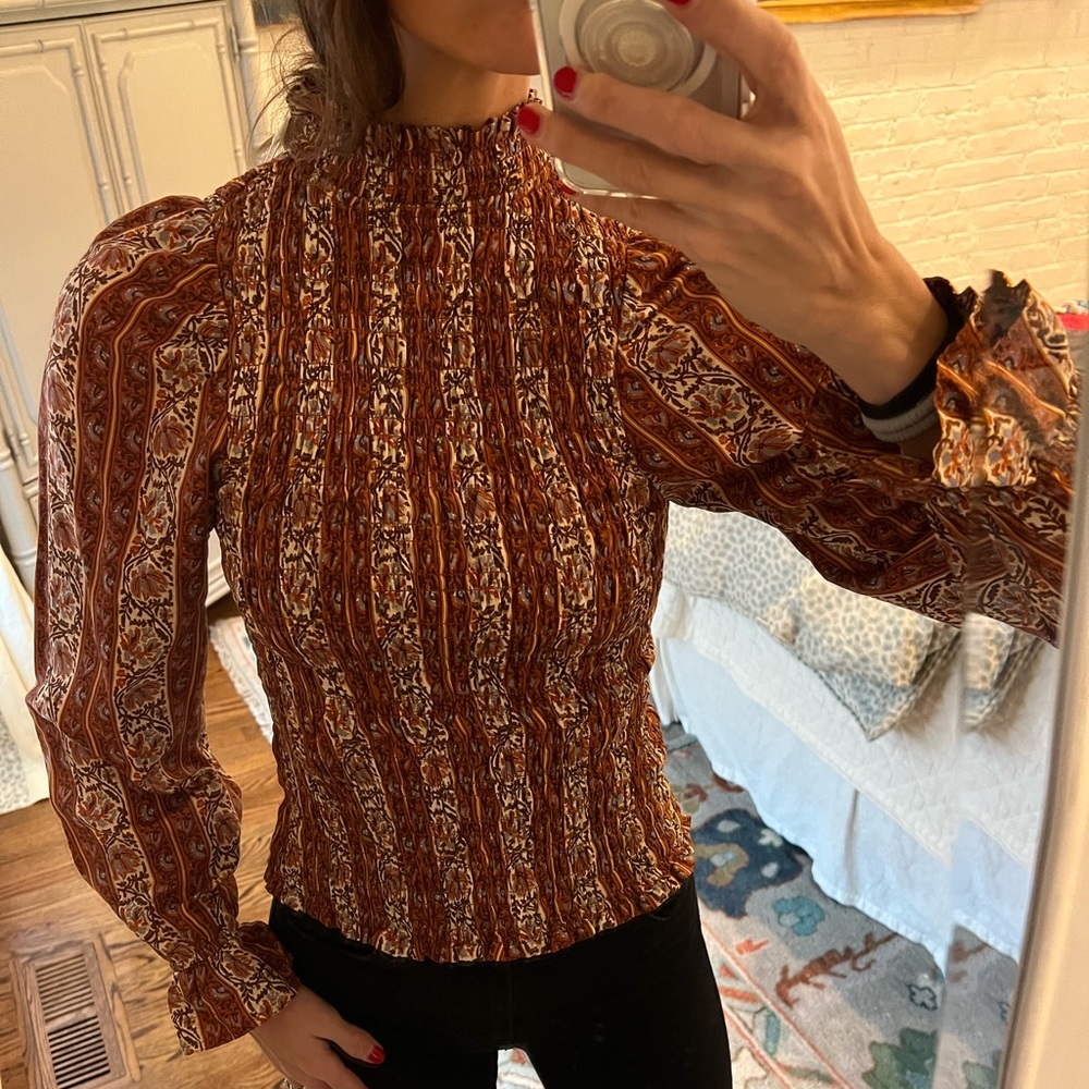 Marie Oliver long sleeve top